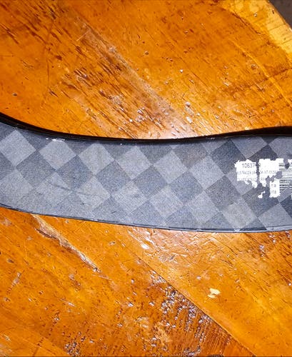 Intermediate Bauer Nexus Tracer Left Hand Hockey Stick 55 Flex (Used)