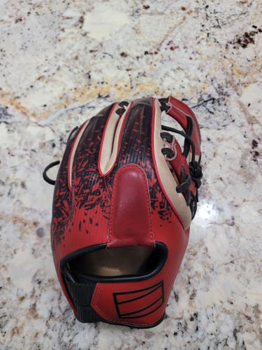 2025 Infield RH Rawlings REV1X Baseball Glove 11.5" (Used)