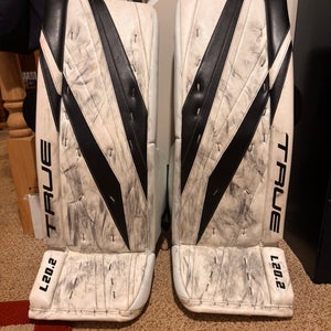 33" 2023 True L20.2 Goalie Leg Pads Pro Stock (Used)