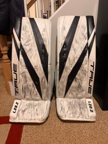 33" 2023 True L20.2 Goalie Leg Pads Pro Stock (Used)