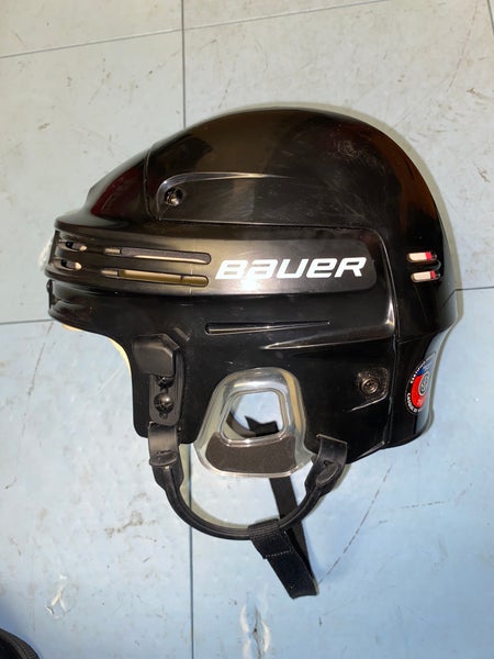 Lightly used Bauer 4500 Helmet Large Black