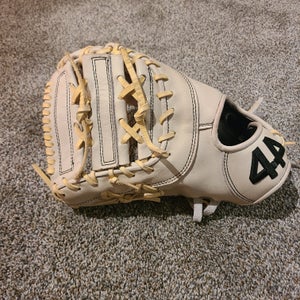 Custom 44 Pro Signature Series LH first base mitt