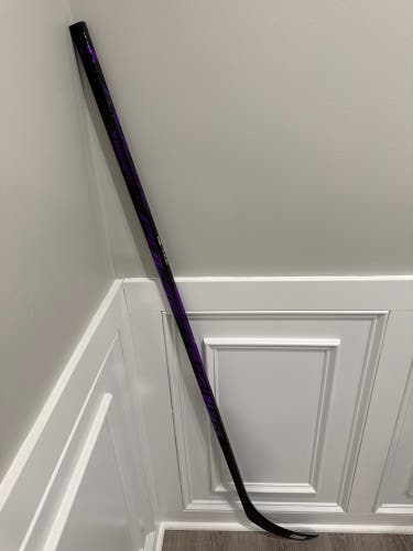 Bauer Pulse Hockey Stick P28 77 Flex (New) Right hand