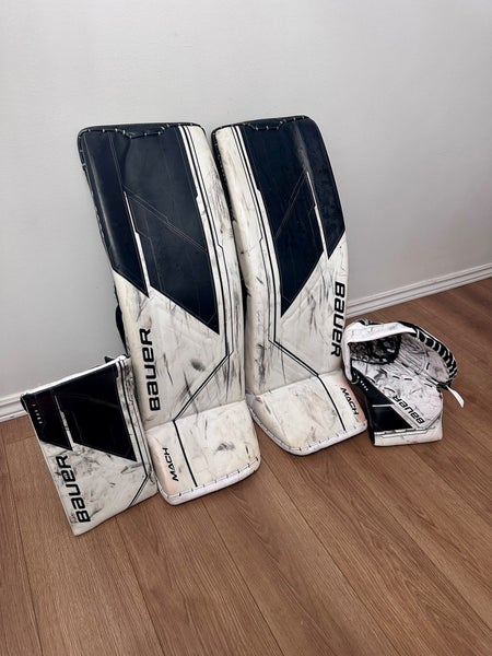 35" 2022 Bauer Mach Regular Goalie Full Set (Used)