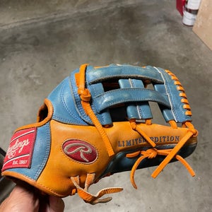 Limited edition 2023 Rawlings Heart of the Hide RH Outfield Baseball Glove 12.75" (Used)