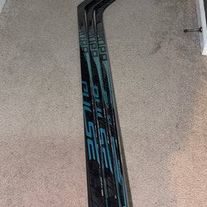 Intermediate Bauer Pulse Right Handed Hockey Stick P92 65 Flex (New)