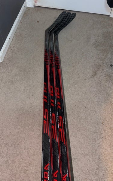Senior Bauer Pulse Right Handed Hockey Stick 77 Flex (New)
