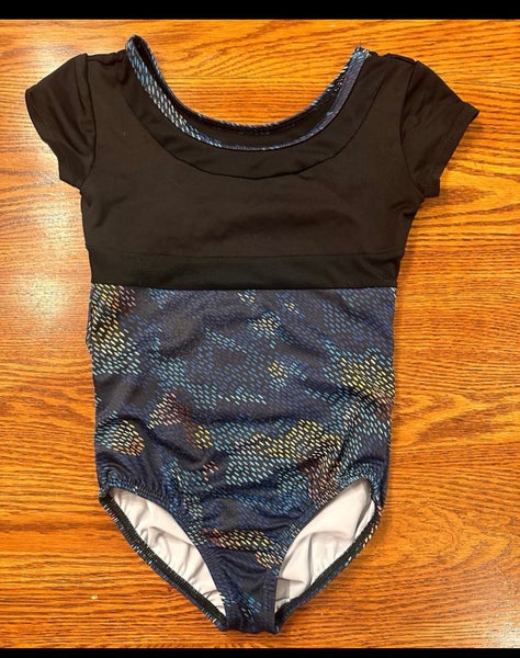 Dance leotard size MC (medium child). Some pilling noted- see photos Girls (Used)