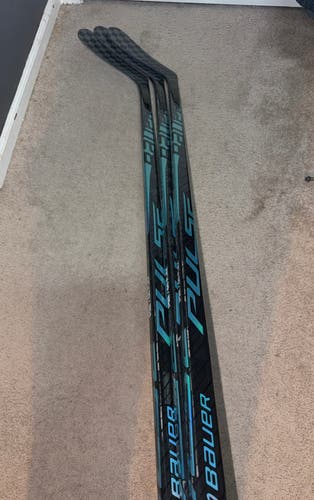 Intermediate Bauer Pulse Left Hand Hockey Stick 65 Flex (New)