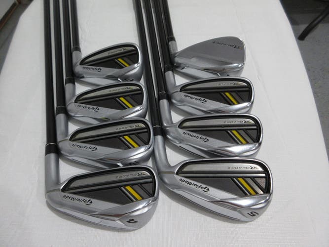 TaylorMade RocketBladez Iron Set - 4-PW, AW - Stiff Flex Graphite +1" Long