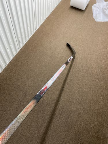 Senior CCM JetSpeed FT8 Pro Right Handed Hockey Stick P28 70 Flex (New)