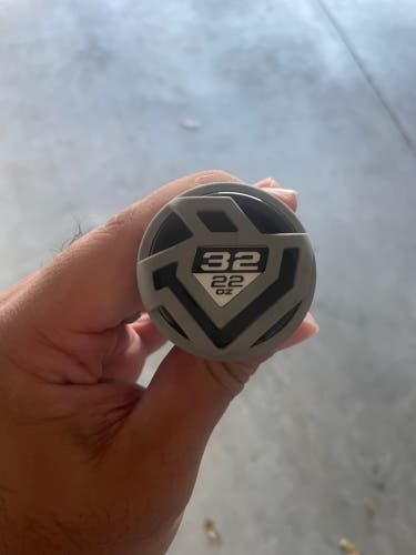 2026 DeMarini Future Composite Bat (-10) 22 oz 32" (Used)