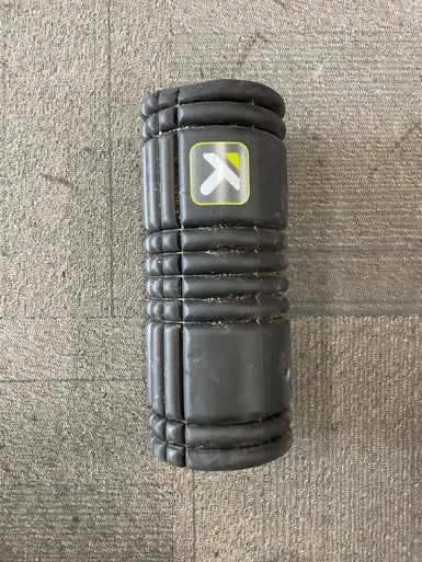 Used Triggerpoint Exercise Foam Roller Black Fits all 11614-S000226618