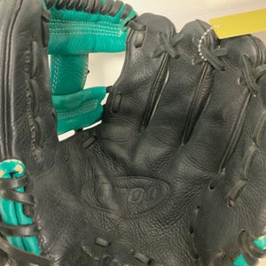 Used Wilson A500 BB/SB Glove RH Throw Black 10 3/4" 11823-S000036267