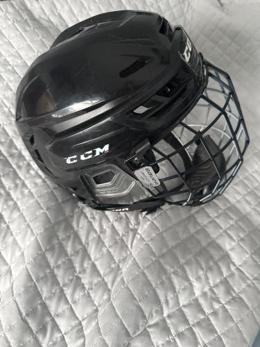 Medium CCM Resistance Helmet (Used)