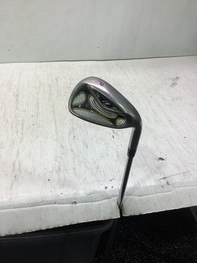 Used Taylormade R7 PW Golf Wedge Mens RH Pitching Wedge 11347-S000260389
