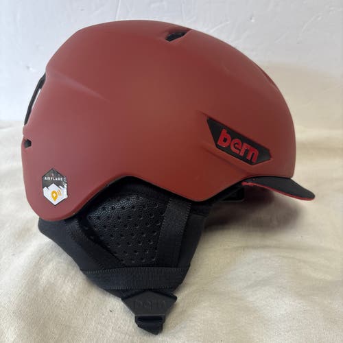 Unisex Medium Bern Helmet (New)