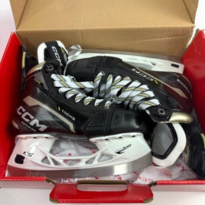 New CCM Tacks ASV Skates | Intermediate 5.5 Regular | CCM463