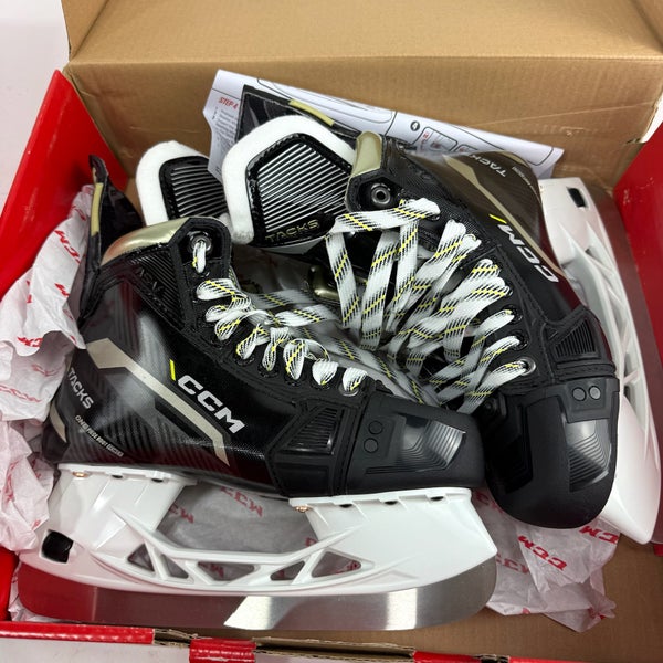 New CCM Tacks ASV Skates | Intermediate 6 Wide | CCM466