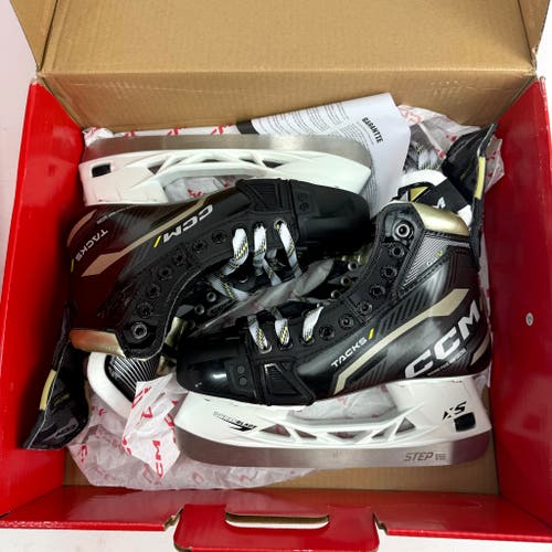 New CCM Tacks ASV Skates | Intermediate 6.5 Tapered | CCM469