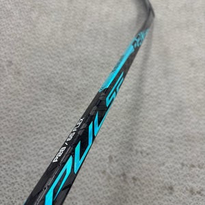 Intermediate Bauer Pulse Right Handed Hockey Stick P28 65 Flex (New)