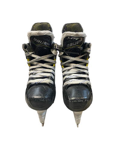 Used Bauer SUPREME M40 Junior Hockey Skate Junior 02 11706-S000368701