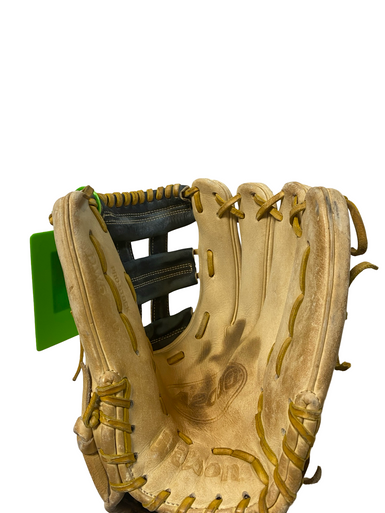 Used Wilson A2000 DW5 BB/SB Glove RH Throw Tan 12" 11706-S000368676