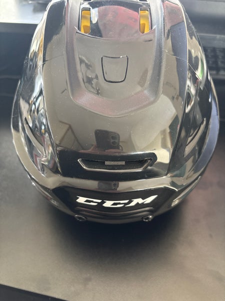 Youth CCM Tacks 210 Helmet (Used)