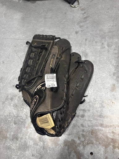 Used Louisville Slugger BALL GLOVE BB/SB Glove RH Throw Black 13" 11337-C000475986