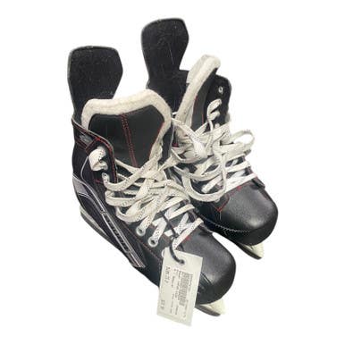 Used Bauer VAPOR X300 Intermediate Hockey Skate Intermediate 5.0 11375-S000370793