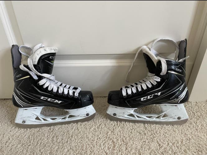2017 CCM Ribcor 66K Hockey Skates Extra Wide Width Size 4.5 (Used)