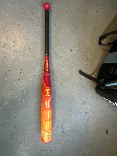2025 Easton Hype Fire Composite USSSA Certified Bat (-8) 23 oz 31" (Used)
