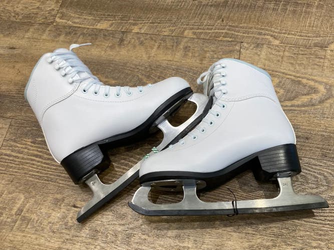 Jackson Ultima Soft Skate | Women's Size 6