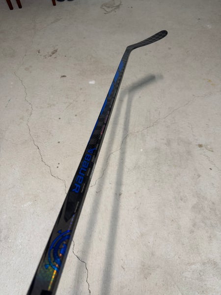 Senior Bauer Proto-R Right Handed Hockey Stick P90TM 77 Flex (New)
