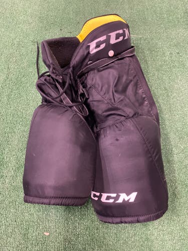 Black Senior Small CCM Tacks 9550 Hockey Pants (Used)