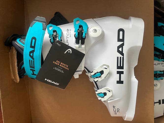 New In Box! Mondo 23 & 23.5 Youth HEAD Raptor Racing Ski Boots Soft Flex (New)