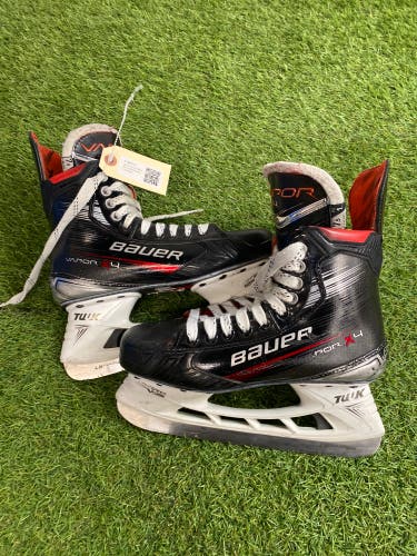 Bauer Vapor X4 Hockey Skates | Senior 7.5 (Fit 1)