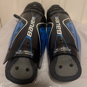 BAUER PERFORMANCE FLEX INLINE HOCKEY SHIN GUARD 15” L BLACK BLUE FLEXIBLE FIT