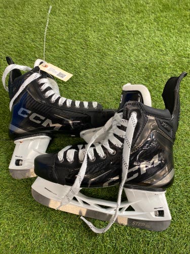 New CCM Tacks XF Pro Hockey Skates | Senior 9.5 (Regular)