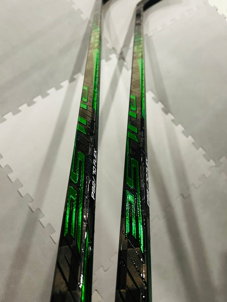Senior Bauer Pulse Right Handed Hockey Stick P92 70 Flex Pro Stock (New) 2-Pack