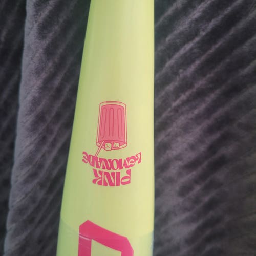 2025 Easton Ghost Composite Bat (-10) 23 oz 33" (New)