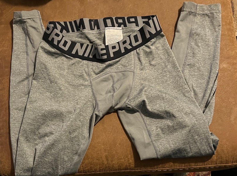 Gray Medium Kids Unisex Nike Compression (Used)