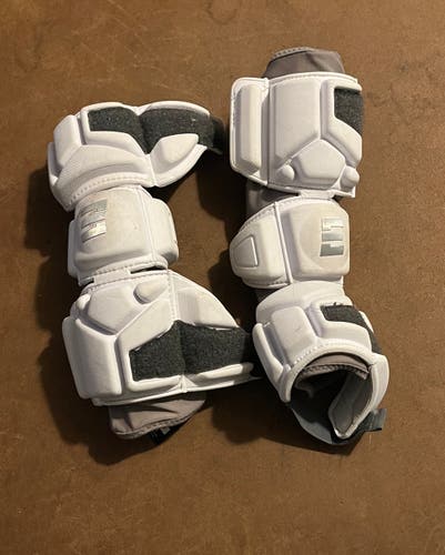 Small Youth Epoch Arm Pads (Used)