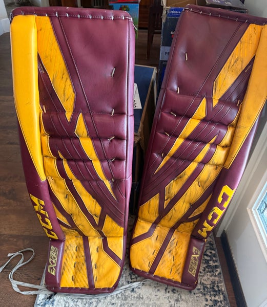 35" CCM Goalie set Pro Stock (Used)
