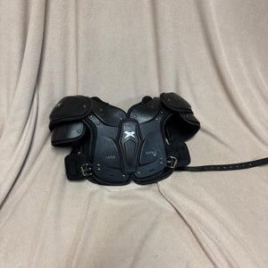 Large Adult Xenith Flyte 2  Shoulder Pads (Used)