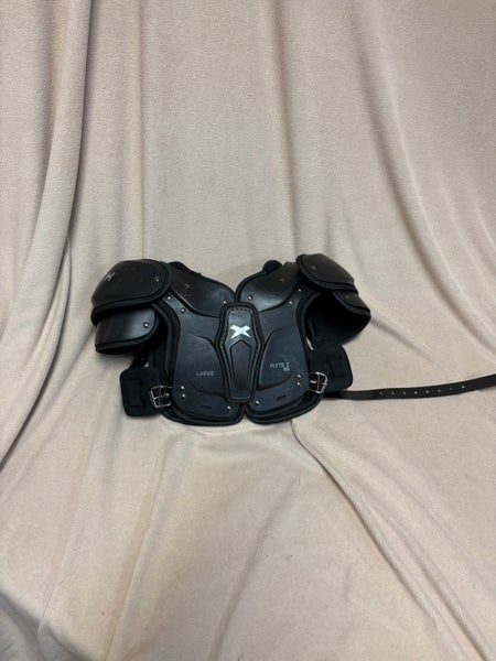 Large Adult Xenith Flyte 2 Shoulder Pads (Used)