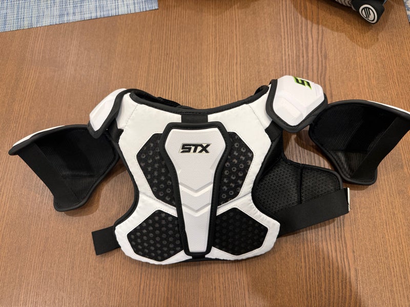 Medium Youth STX Cell V Shoulder Pads (Used)