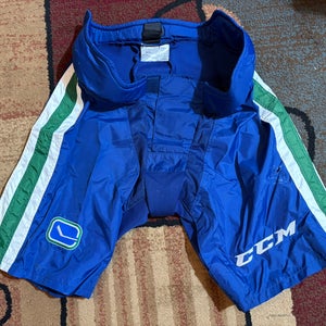 Vancouver Canucks NHL CCM PP90 pro stock pant shell senior L