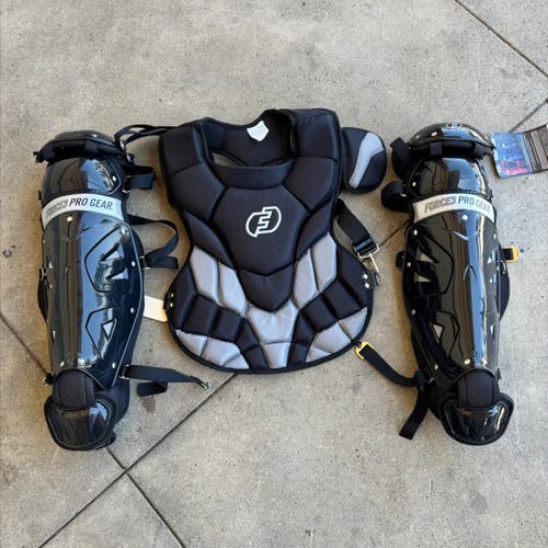 New Force3 Pro Gear Defender Catcher Set | Intermediate 15.75" Legs & 15.5" Chest