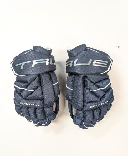 True Catalyst 7X3 Gloves 10" (New)